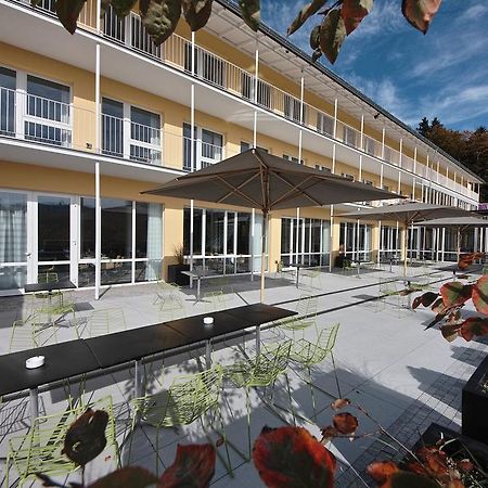 Martin-Niemoller-Haus Otel Schmitten Dış mekan fotoğraf