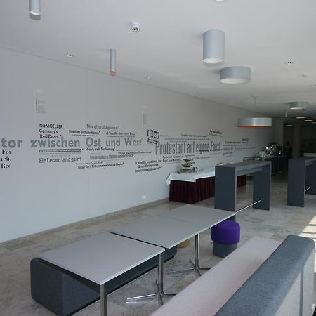 Martin-Niemoller-Haus Otel Schmitten Dış mekan fotoğraf