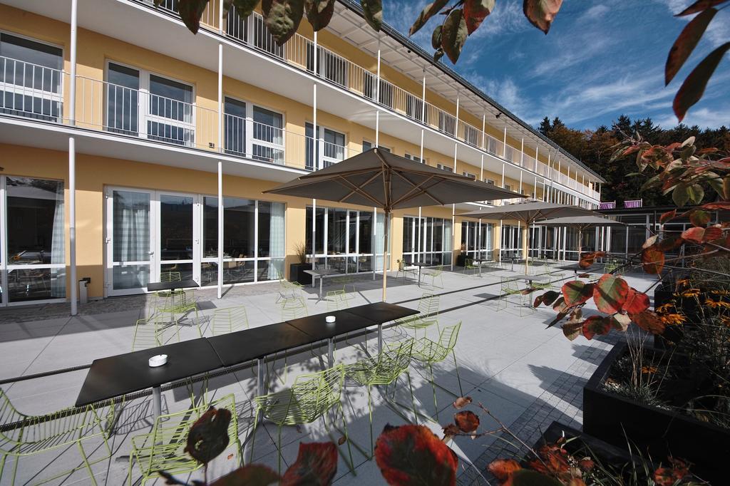 Martin-Niemoller-Haus Otel Schmitten Dış mekan fotoğraf