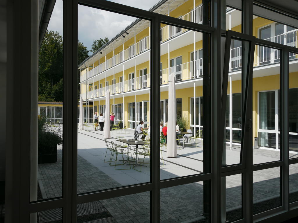 Martin-Niemoller-Haus Otel Schmitten Dış mekan fotoğraf