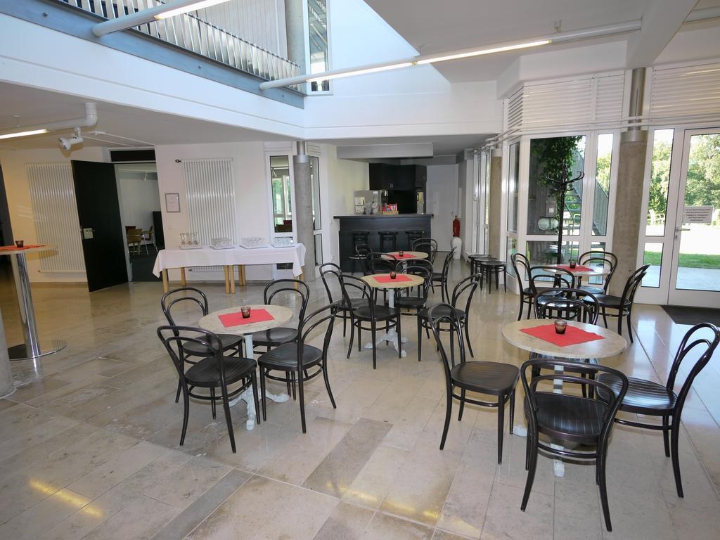 Martin-Niemoller-Haus Otel Schmitten Dış mekan fotoğraf
